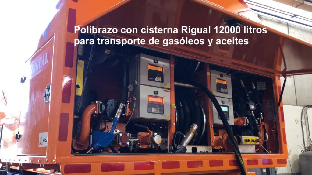 Polibrazo con cisterna Rigual de 12000 litros para transporte y distribución de gasóleos-aceites