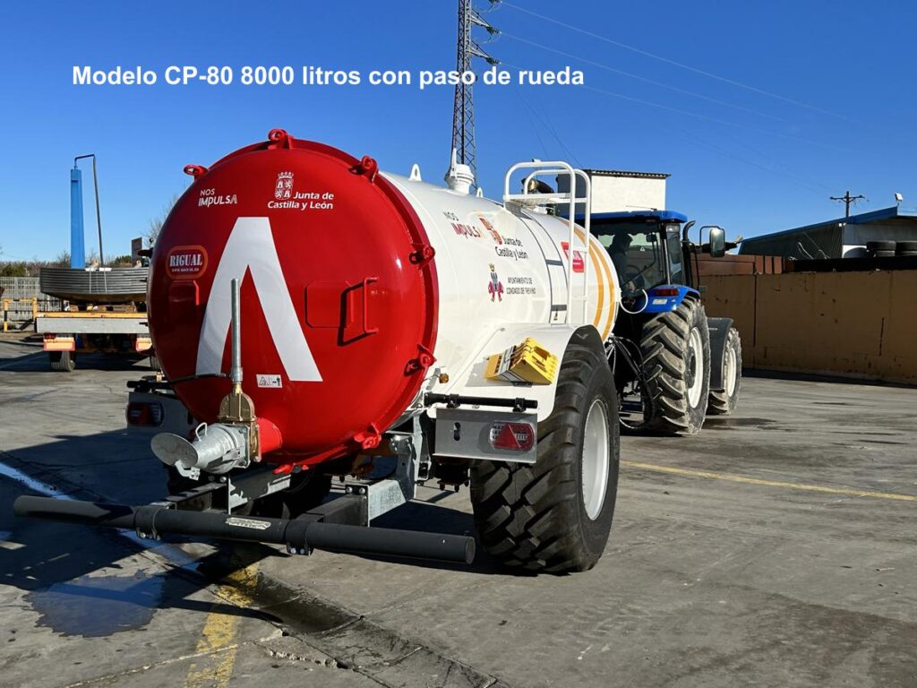 Modelo CP-80 8000 litros con paso de rueda