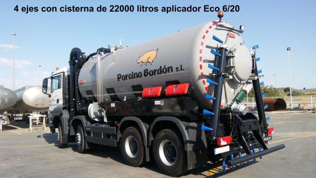 4 ejes con cisterna de 22000 litros con aplicador Eco 6/20