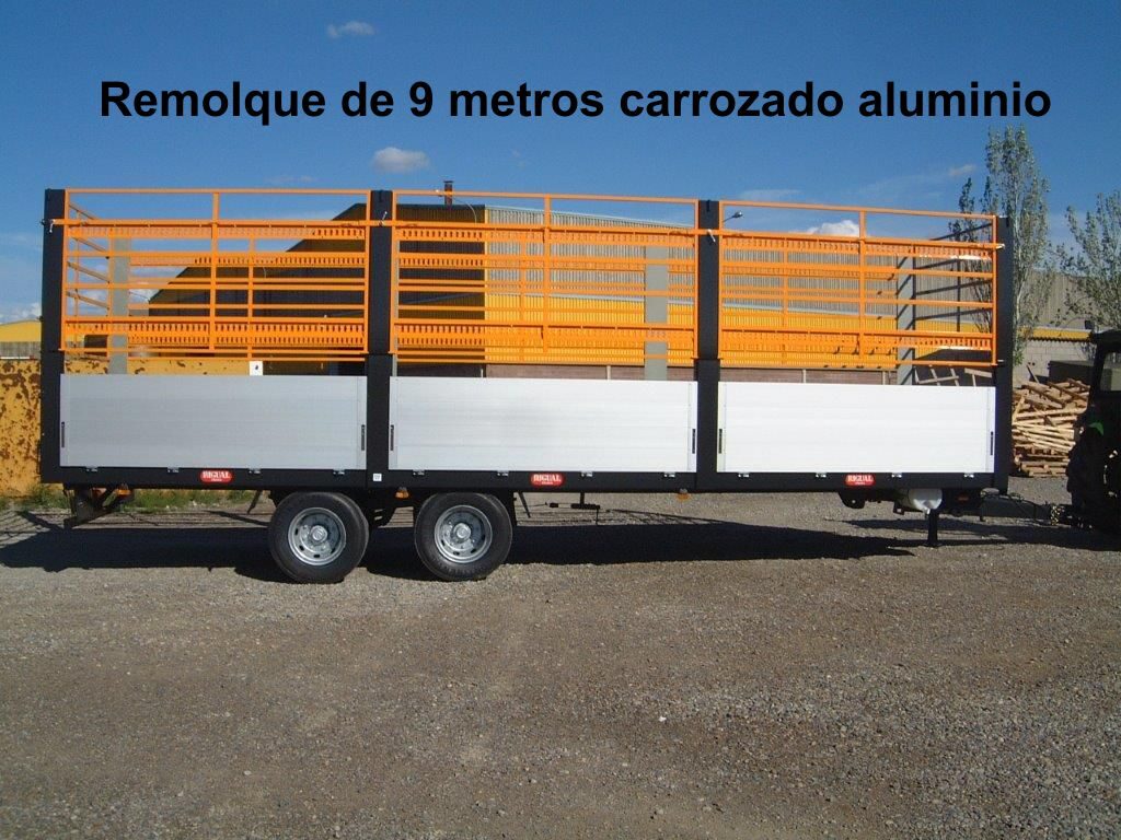 Remolque de 9 metros carrozado aluminio