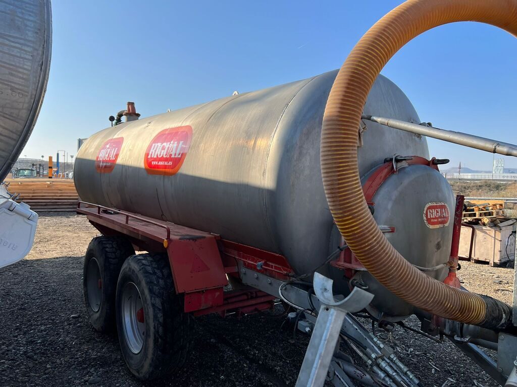 Cisterna segunda mano Rigual de 12000 litros en inoxidable y con aplicador