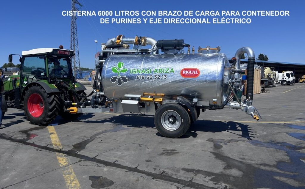 Cisterna 6000 litros con brazo de carga para contenedor