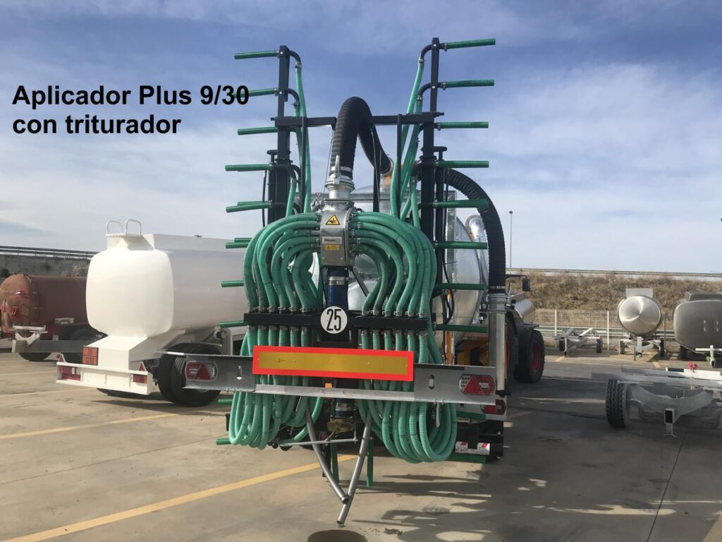 Aplicador Plus Rigual 9/30 con triturador