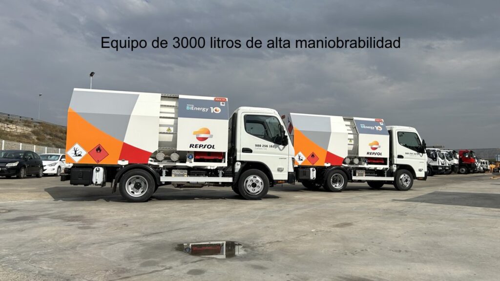 Camión de 3000 litros de alta maniobrabilidad