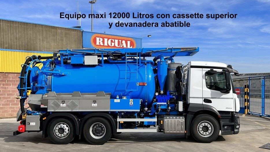 Rigual Equipo maxi 12000 litros con devanadera abatible y cassette superior