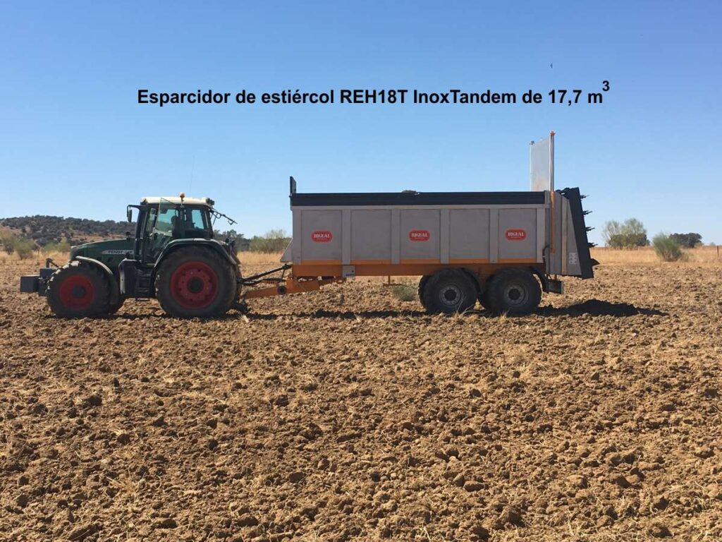 Esparcidor de estiércol rigual REH18T Tandem de 17,7 m