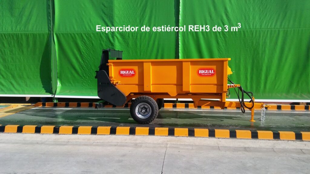 Remolque esparcidor rigual de estiercol REH3 de m3