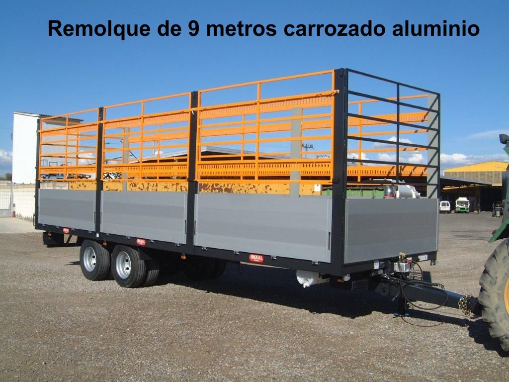 Remolque de 9 metros carrozado aluminio