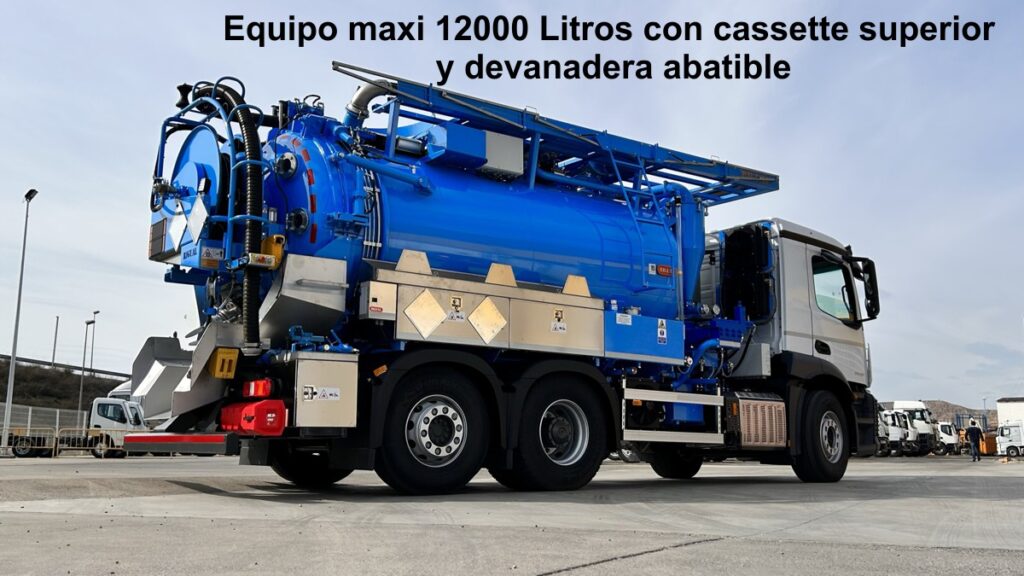 Equipo maxi 12000 litros con devanadera abatible y cassette superior