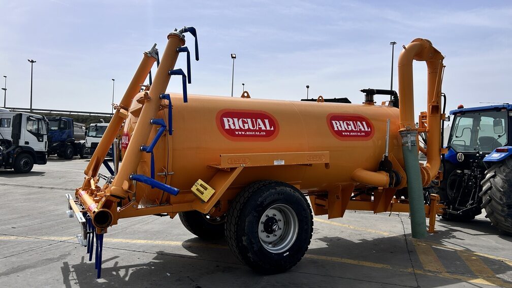 Cisterna segunda mano rigual 8000 litros con aplicador ECO