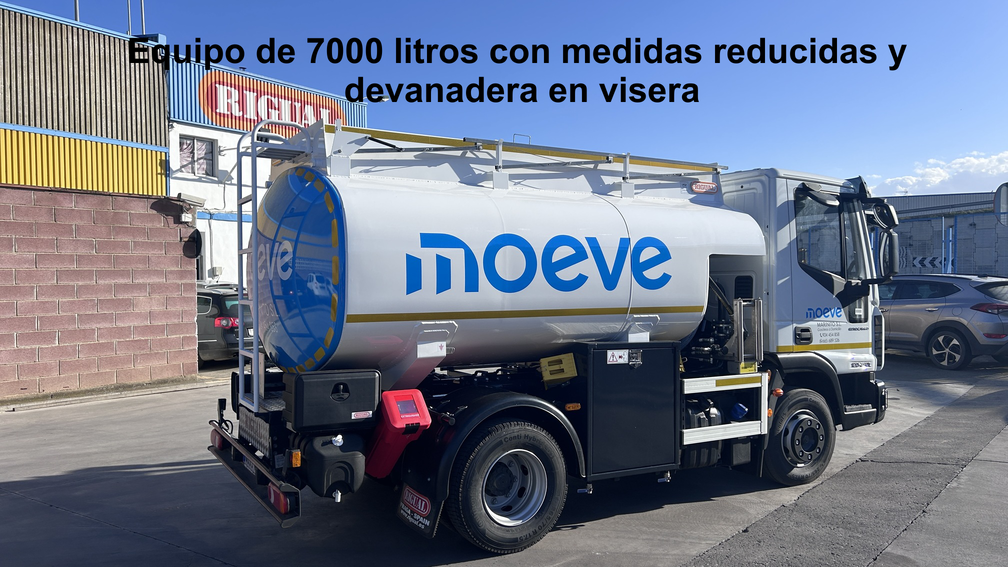 camión cisterna de 7000 litros de la marca