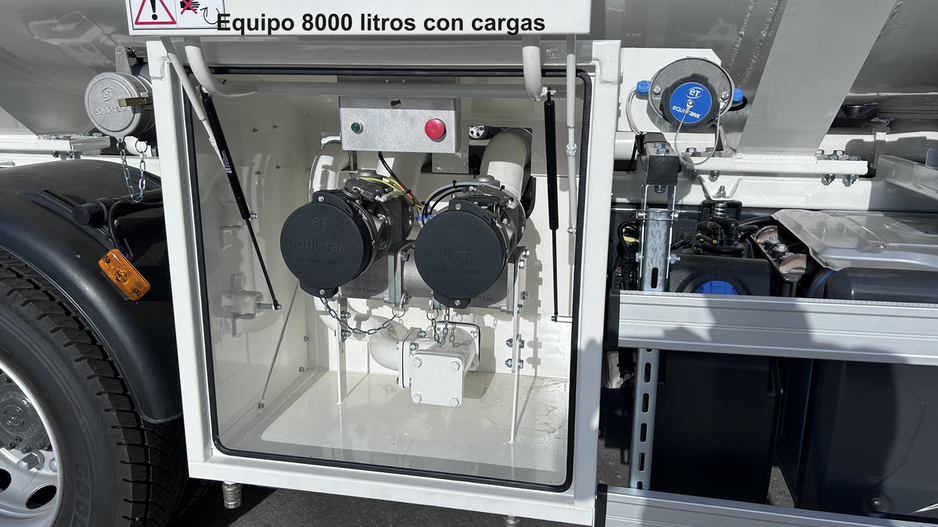 parte de un camión cisterna o de reparto de combustible