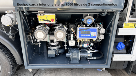 equipo de carga inferior para una cisterna de 7000 litros con 2 compartimentos