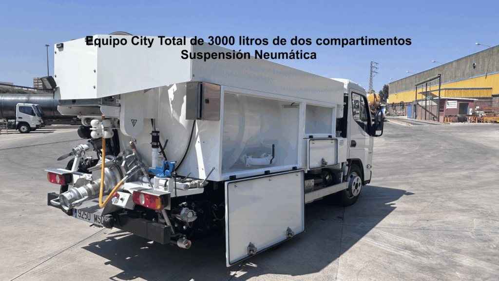 equipo City Total de 3000 litros con dos compartimentos y suspensión neumática