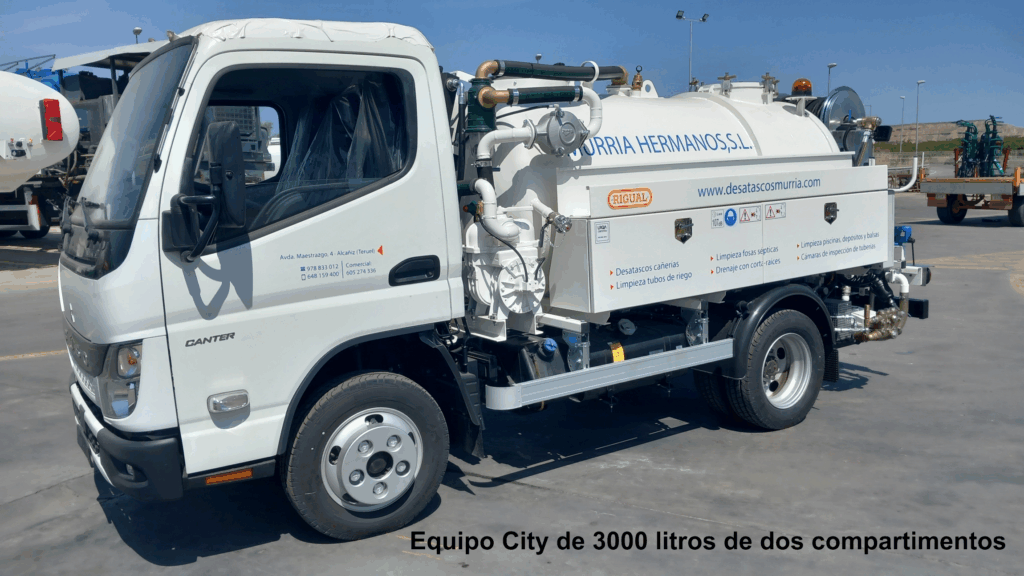 Equipo City de 3000 litros de dos compartimentos