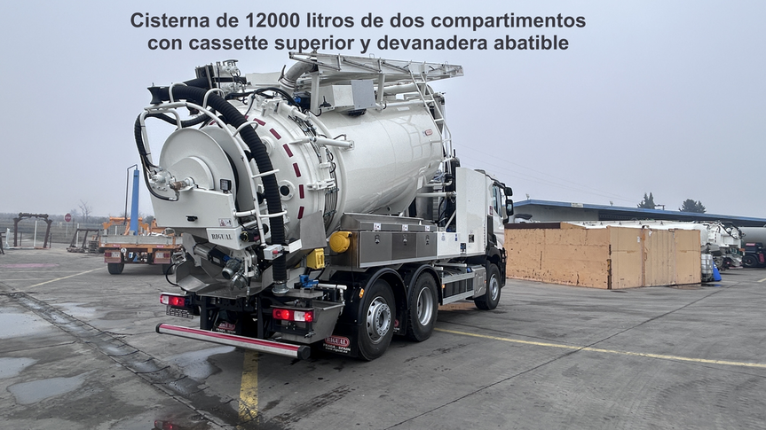 cisterna de 12.000 litros con dos compartimentos