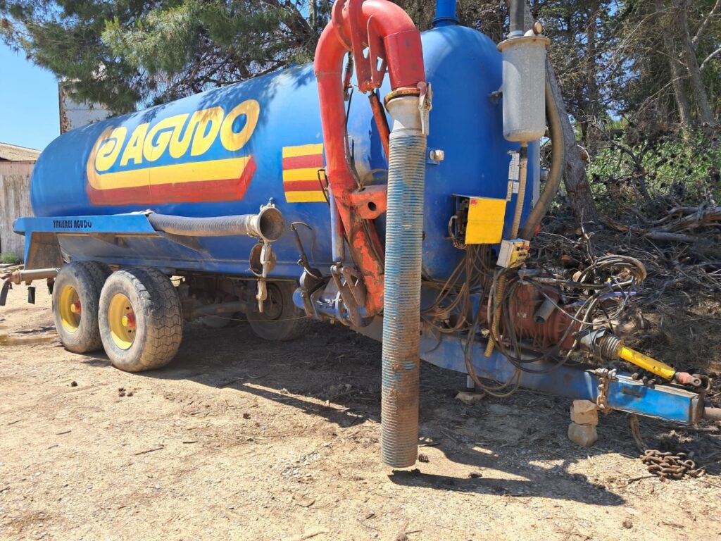 Cisterna agudo 22000 litros usada